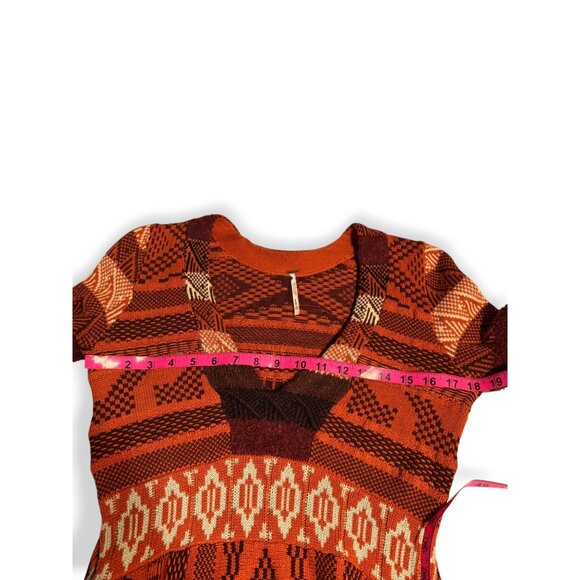 Free People Orange Knit Boho Sweater Dress XS Bell Sleeves Tie Back V Neck - Picture 2 of 15